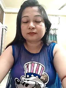 Royalgirl667 online show from 12/02/24, 04:20