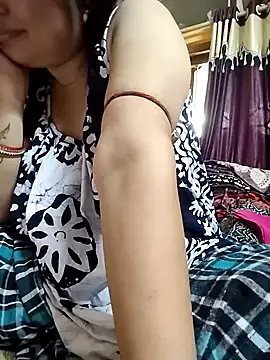 Royalgirl667 online show from 12/10/24, 05:39