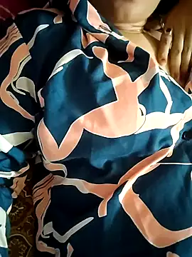 Royalgirl667 online show from 12/10/24, 08:40