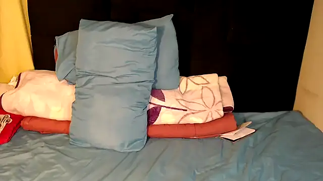 Busty-Londie online show from 02/02/26, 07:34