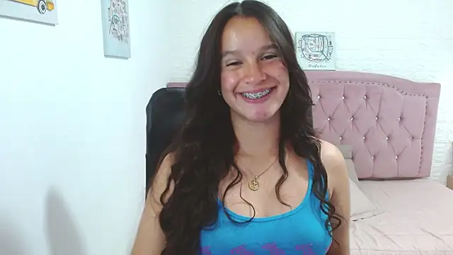 briandah  online show from 03/19/25, 12:23