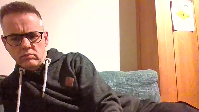 Hectorthyssen1 online show from 12/16/24, 10:45