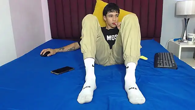 Zacktk7 online show from 01/13/25, 10:45