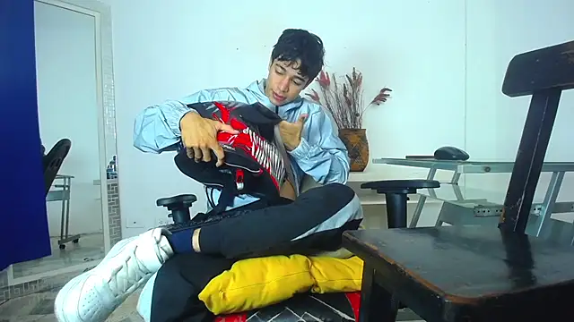 Zacktk7 online show from 01/25/25, 01:52