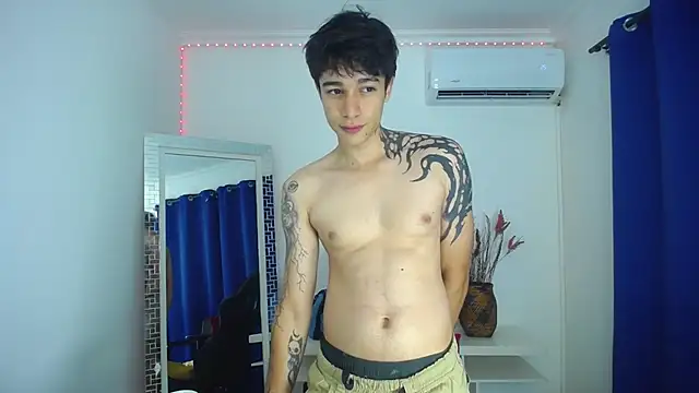 Zacktk7 online show from 02/05/25, 11:39