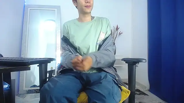 Zacktk7 online show from 02/07/25, 09:15