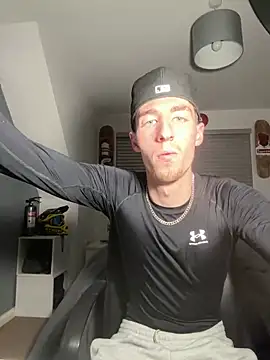 MikesWood21 online show from 12/05/24, 11:29