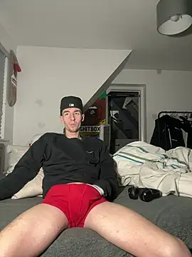 MikesWood21 online show from 01/27/25, 03:58