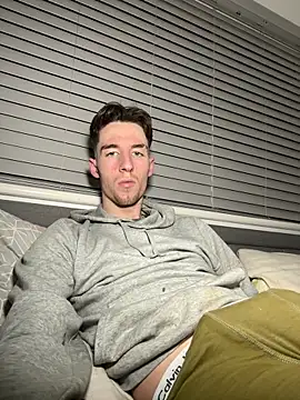 MikesWood21 online show from 02/27/25, 12:32