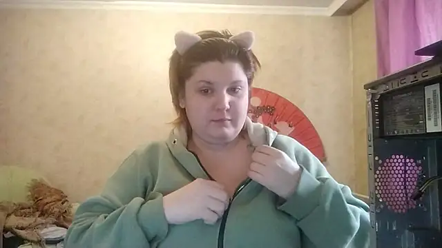 Snapshot of MalloryBartlett chatting on 12/27/24, 06:03 MalloryBartlett online show from 12/27/24, 06:03