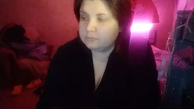 Snapshot of MalloryBartlett chatting on 01/04/25, 12:05 MalloryBartlett online show from 01/04/25, 12:05