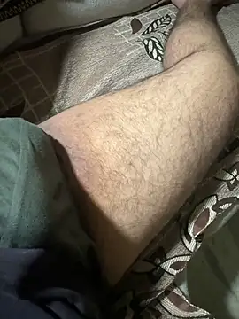 Snapshot of studdboyy chatting on 10/05/25, 10:35 studdboyy online show from 10/05/25, 10:35