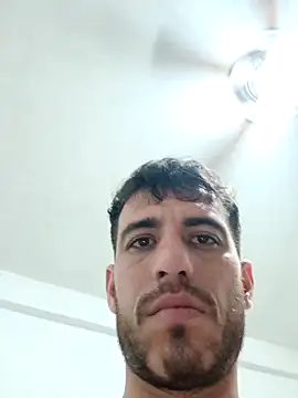 jhonyhot9292 online show from 10/07/25, 06:54