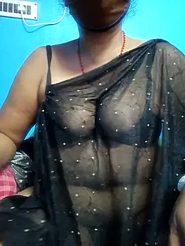 Snapshot of Sexy-Mona2 chatting on 03/03/25, 05:07 Sexy-Mona2 online show from 03/03/25, 05:07