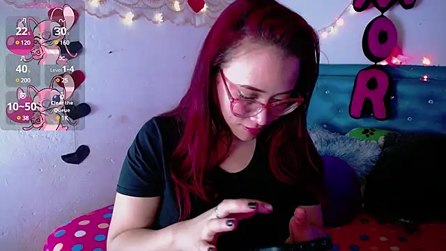 Snapshot of zarquita99 chatting on 03/12/25, 09:02 zarquita99 online show from 03/12/25, 09:02