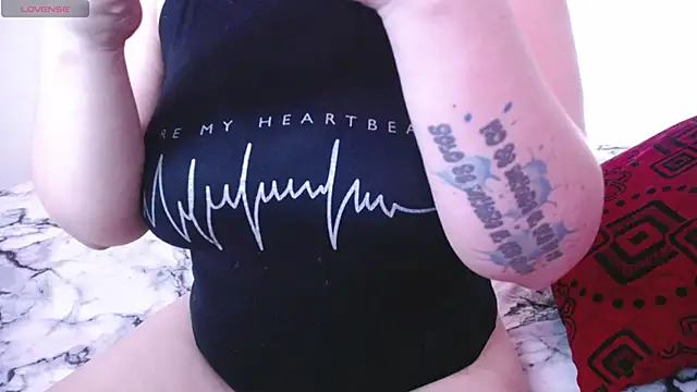 Snapshot of zarquita99 chatting on 11/09/25, 09:40 zarquita99 online show from 11/09/25, 09:40