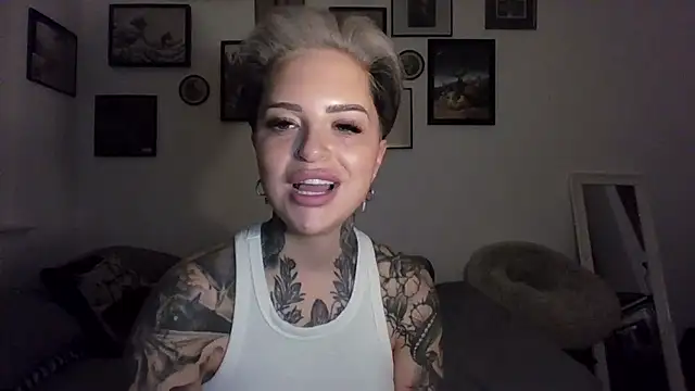 Alexandersonxo online show from 02/03/26, 06:22