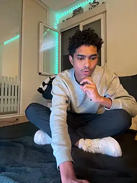 Ryan-hot online show from 01/16/26, 08:35