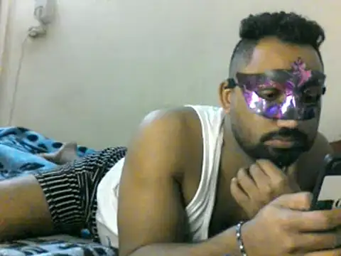 medo232586 online show from 12/07/24, 06:10