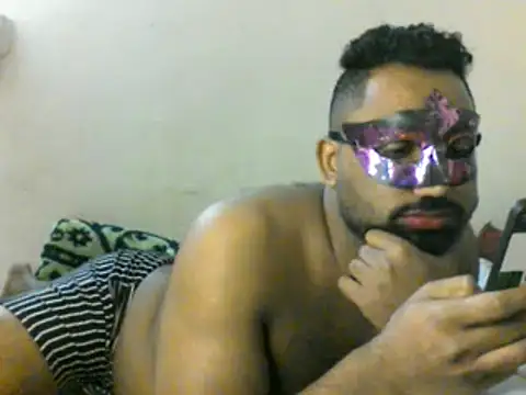 medo232586 online show from 12/08/24, 11:24
