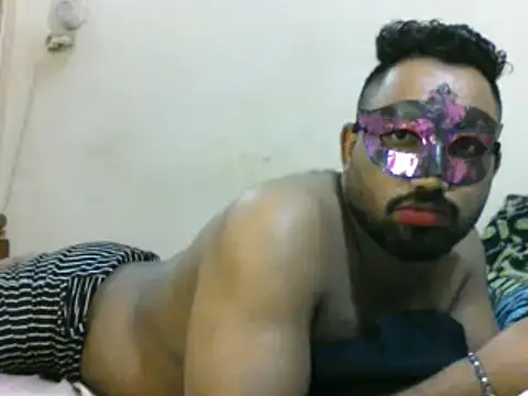 medo232586 online show from 12/09/24, 06:25
