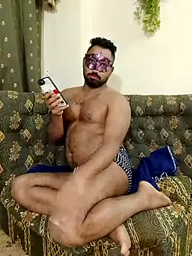 medo232586 online show from 12/11/24, 12:02
