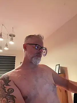 Silverfoxxx-73 online show from 12/13/24, 06:10