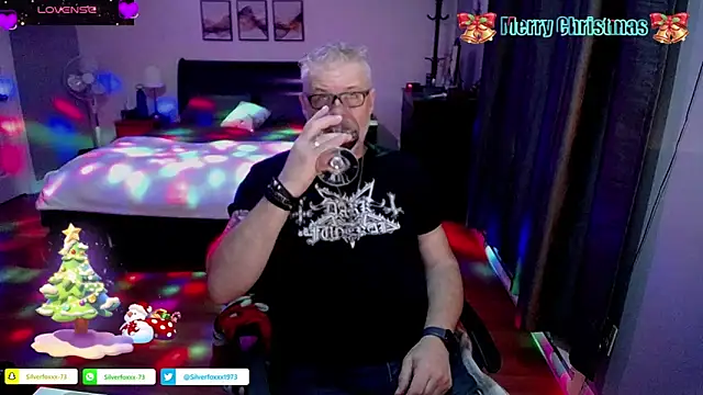 Silverfoxxx-73 online show from 12/25/24, 01:10