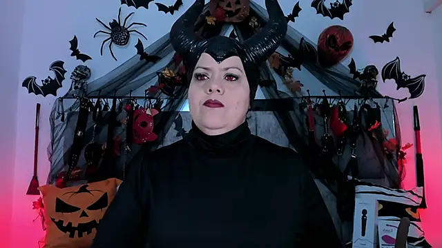 vanessa moka online show from 11/02/25, 11:56