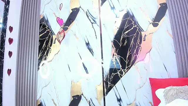 sophiee evanss  online show from 02/01/25, 06:40