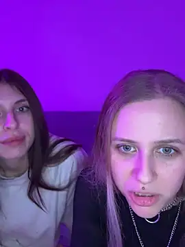 lunawolf21 online show from 01/14/25, 07:21