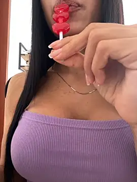 Lolitacooper online show from 10/02/25, 09:55