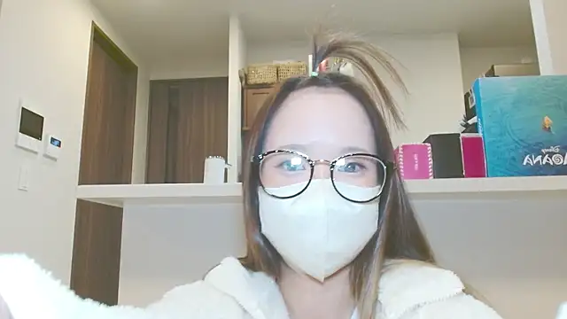  hina chan  online show from 12/21/25, 02:13