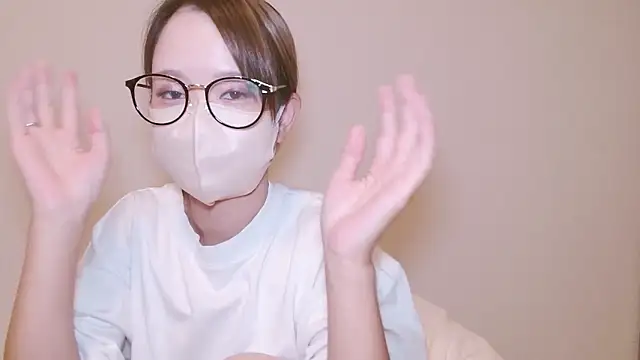  hina chan  online show from 06/10/26, 01:54
