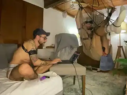 Snapshot of trebord77 chatting on 12/12/24, 06:57 trebord77 online show from 12/12/24, 06:57