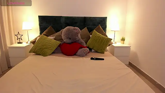 Aria Blisss online show from 02/03/25, 12:47