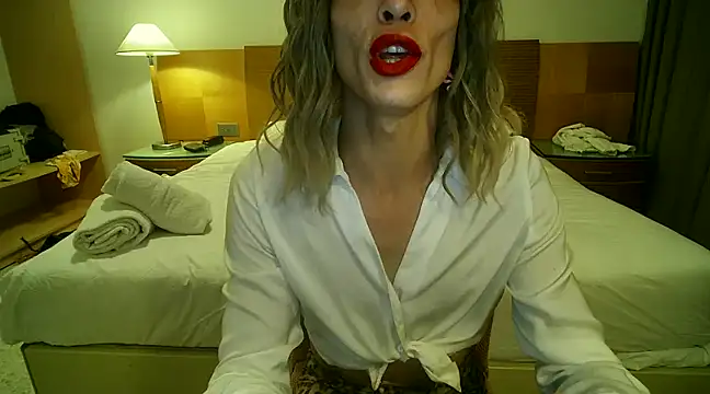 Snapshot of UnaDiosa chatting on 02/09/25, 08:02 UnaDiosa online show from 02/09/25, 08:02