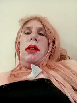 yourwhitesissyslut online show from 05/29/26, 07:45