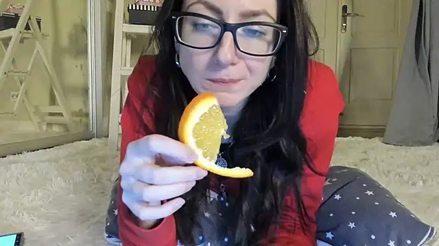 Baby Jewel online show from 02/02/25, 02:13