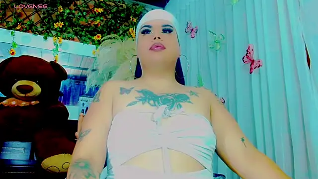 nauthyvalentina online show from 03/18/26, 01:58