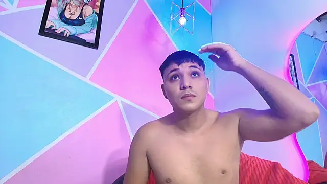 couple lovelyds online show from 11/14/25, 08:40