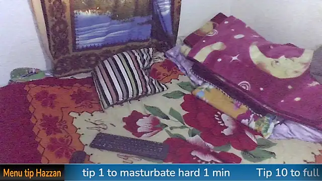 Snapshot of yazforeSolo chatting on 01/30/25, 03:29 yazforeSolo online show from 01/30/25, 03:29