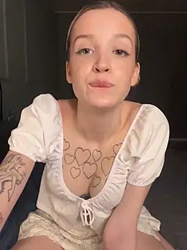 Snapshot of Sweet_Evva chatting on 12/02/24, 05:15 Sweet Evva online show from 12/02/24, 05:15