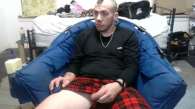 ScubaStevex online show from 02/25/25, 06:25