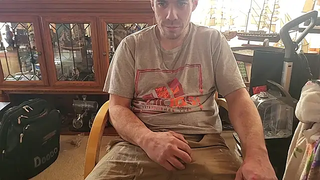 ScubaStevex online show from 02/11/26, 03:39