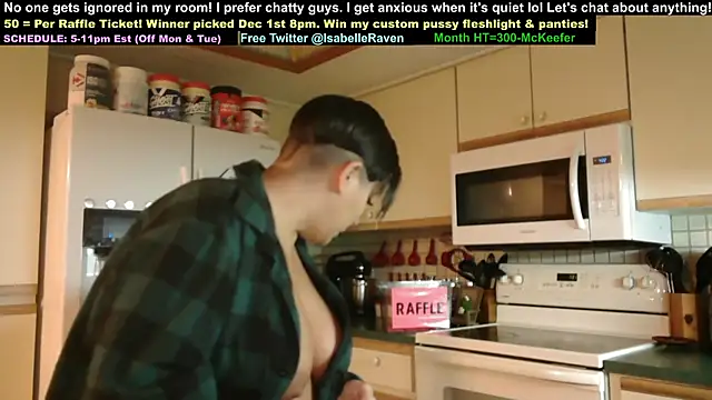 Snapshot of IsabelleRaven chatting on 11/08/25, 11:36 IsabelleRaven online show from 11/08/25, 11:36