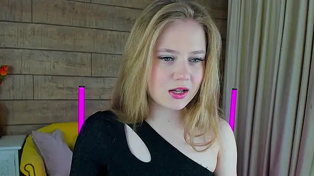 SelinSwarovski online show from 02/24/25, 07:41