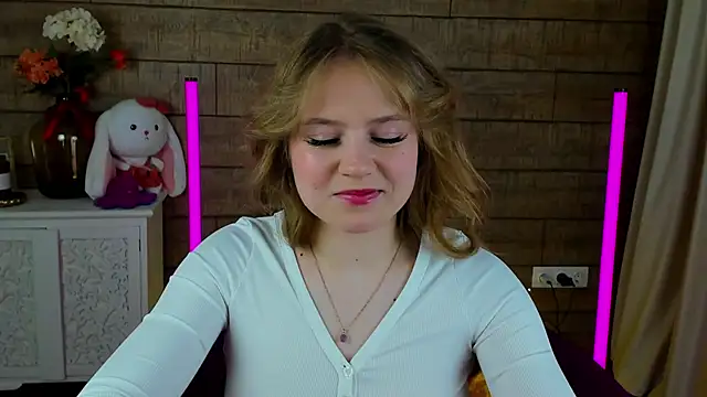 SelinSwarovski online show from 03/08/25, 07:31