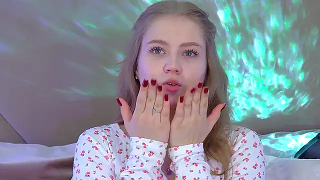 SelinSwarovski online show from 10/05/25, 04:05