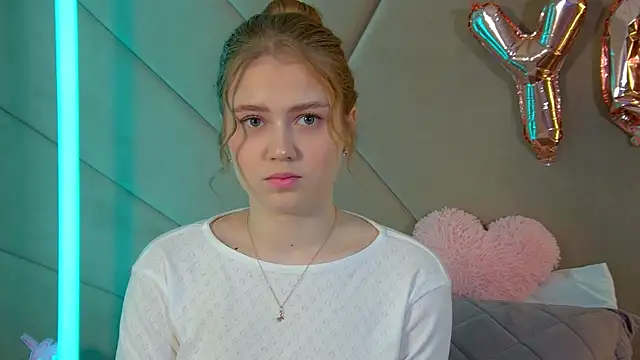 SelinSwarovski online show from 02/28/26, 04:52